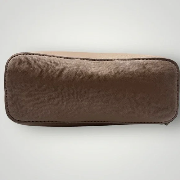 Steve Madden Crossbody Shoulder Handbag Purse Brown Bag Chain Accent - Picture 6 of 11